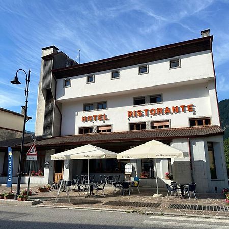 Bike & Bikers Hotel Restaurant Ampezzo Extérieur photo