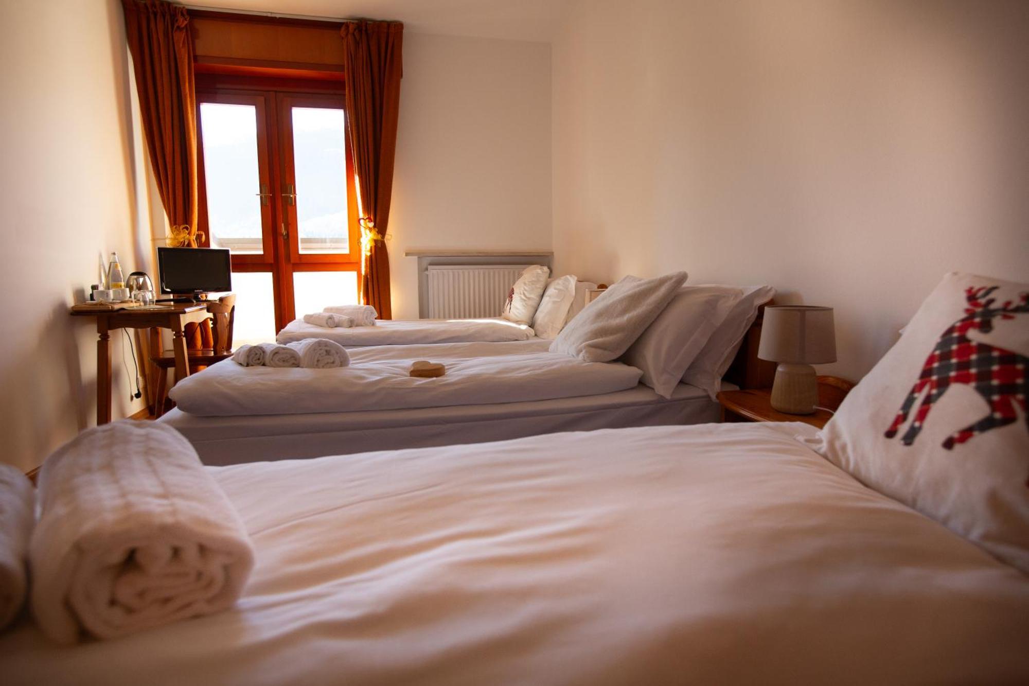 Bike & Bikers Hotel Restaurant Ampezzo Extérieur photo